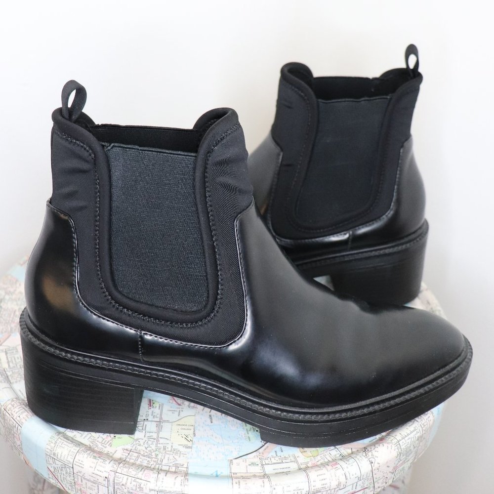 Zara Black Slip On Heeled Chelsea Boots